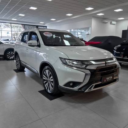 MITSUBISHI OUTLANDER 2.0 MIVEC GASOLINA HPE AUTOMÁTICO